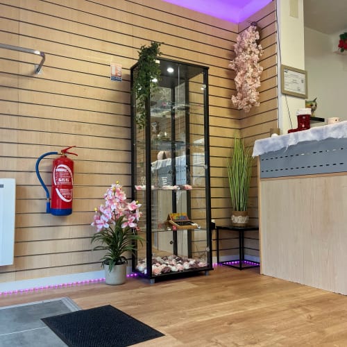 amelie piercing - Sourcils & cils Quimper - amelie piercing - Photo Galerie - OneBooking