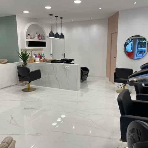 BLUSH Concept (ancien Mya Coiffure) - Massage Marseille - BLUSH Concept (ancien Mya Coiffure) - Photo Galerie - OneBooking