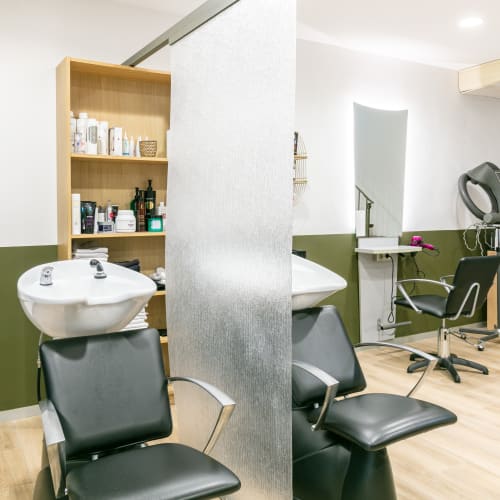 Signature - Coiffure Brignoles - Signature - Photo Galerie - OneBooking