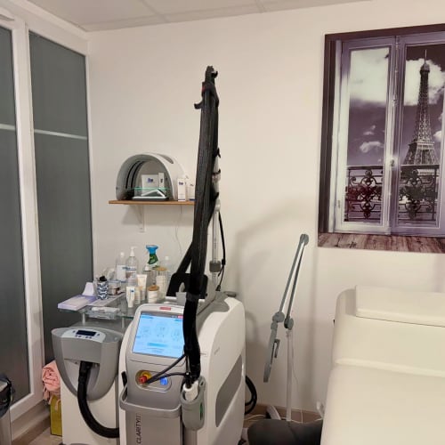 Cabinet de médecine esthétique du docteur K.MILOUDI EDDRIEF - Institut de beauté Villiers-le-Bel - Cabinet de médecine esthétique du docteur K.MILOUDI EDDRIEF - Photo Galerie - OneBooking