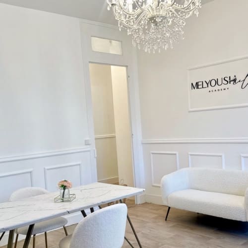 Mélyoush Cils - Institut de beauté Saint Etienne - Mélyoush Cils - Photo Galerie - OneBooking