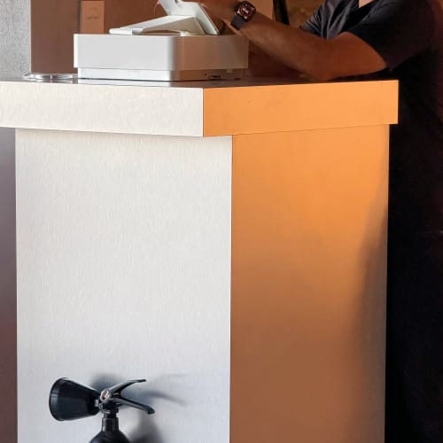 Le Cinq 1 - Coiffure Nîmes - Le Cinq 1 - Photo Galerie - OneBooking