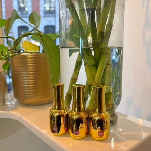 Be Younique Nails - Sourcils & cils Clichy - Be Younique Nails - Photo Galerie - OneBooking
