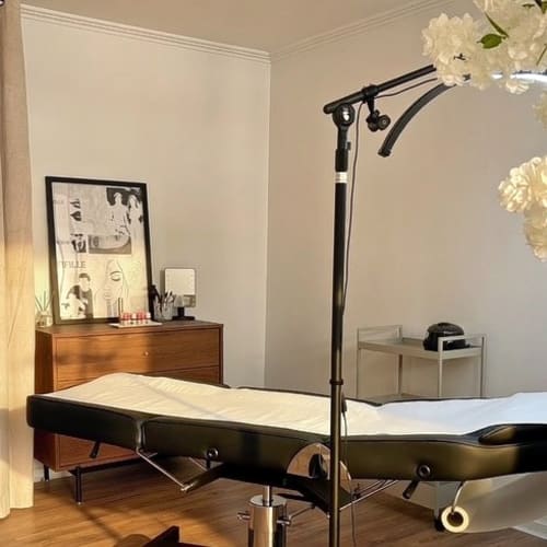 Maison bobeau & fifille - Onglerie Villefranche-sur-Saône - Maison bobeau & fifille - Photo Galerie - OneBooking