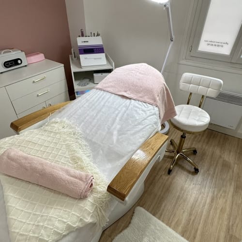 Atelier de beauté N&V - Sourcils & cils Nice - Atelier de beauté N&V - Photo Galerie - OneBooking