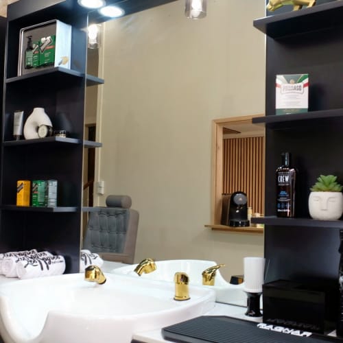 Les Angles Barbier - Beaux Arts - Coiffure Lyon - Les Angles Barbier - Bellecour - Photo Galerie - OneBooking