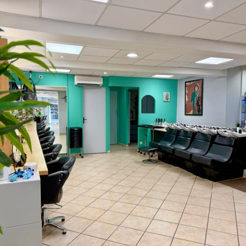 KEVA COIFFURE - Coiffure Brignoles - KEVA COIFFURE - Photo Galerie - OneBooking