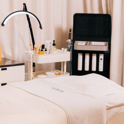 Holidermie - Massage Paris - Holidermie - Photo Galerie - OneBooking