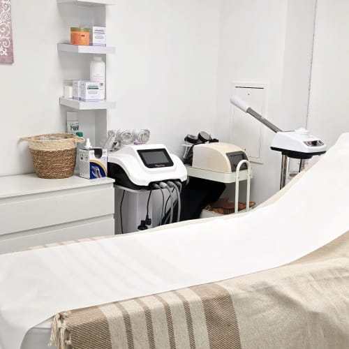 M.A Bodycare - Sourcils & cils Bondy - M.A Bodycare - Photo Galerie - OneBooking