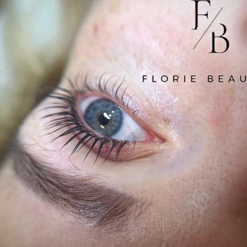 Florie Beauté - Centre d’épilation définitive - Institut de beauté Milhaud - Florie Beauté - Centre d’épilation définitive - Photo Galerie - OneBooking