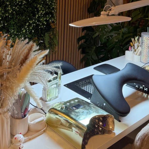 Le salon de Charlotte - Onglerie Gap - Le salon de Charlotte - Photo Galerie - OneBooking
