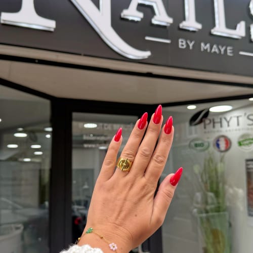 Nails By Maye - Sourcils & cils Saint-Quentin - Nails By Maye - Photo Galerie - OneBooking