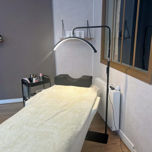 NACRA - Head Spa • Extensions de Cils - Sourcils & cils Saint-Malo - NACRA - Head Spa • Extensions de Cils - Photo Galerie - OneBooking