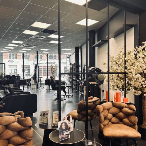 L’ÉVIDENCE coiffeur.créateur - Massage Valenciennes - L’ÉVIDENCE coiffeur.créateur - Photo Galerie - OneBooking