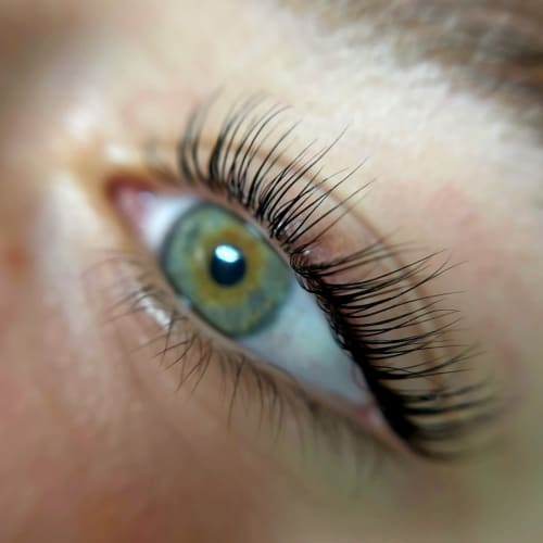 Nails & Lashes - Onglerie Mont-de-Marsan - Nails & Lashes - Photo Galerie - OneBooking
