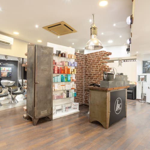 Le Bar des Coiffeurs - Paris - Coiffure Toulon - Le Bar des Coiffeurs - Paris - Photo Galerie - OneBooking