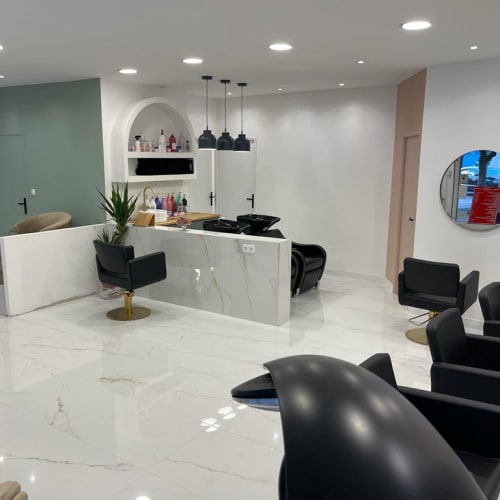 BLUSH Concept (ancien Mya Coiffure) - Massage Marseille - BLUSH Concept (ancien Mya Coiffure) - Photo Galerie - OneBooking