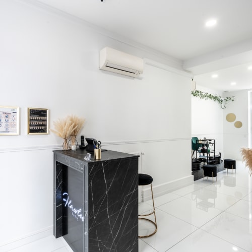 Flawless Nails Paris - Onglerie Courbevoie - Flawless Nails Paris - Photo Galerie - OneBooking
