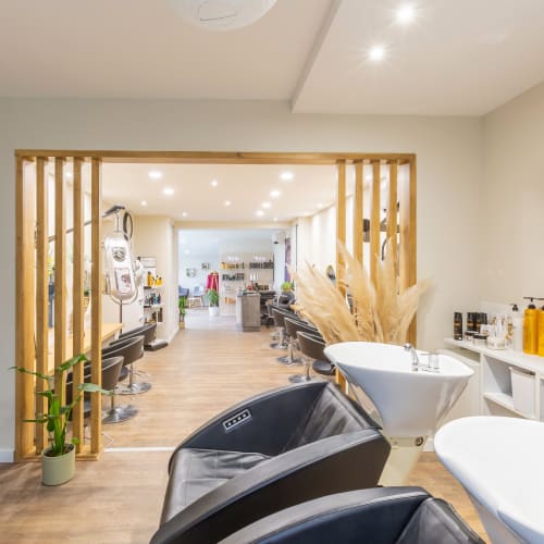 Le salon Angel et Gwen - Maison 211 - Coiffure Castres - Le salon Angel et Gwen - Maison 211 - Photo Galerie - OneBooking