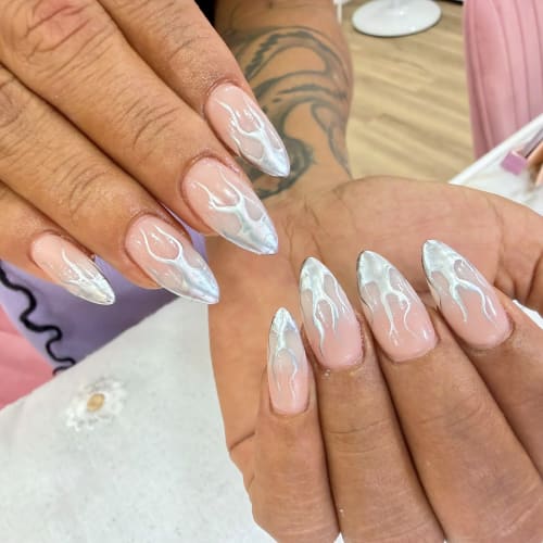 Ville Ongles - Sourcils & cils Villejuif - Ville Ongles - Photo Galerie - OneBooking