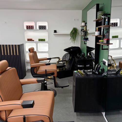 The Cut House - Sourcils & cils Suresnes - The Cut House - Photo Galerie - OneBooking