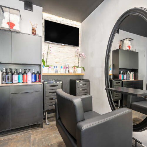Esprit coiffure - Coiffure Villeneuve-Loubet - Esprit coiffure - Photo Galerie - OneBooking