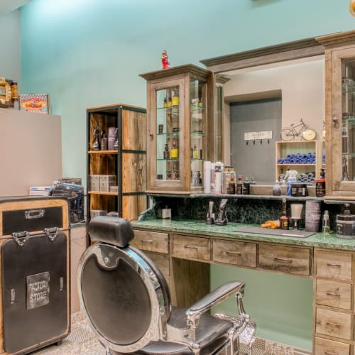 Top Barbier - Coiffure Marseille - Top Barbier - Photo Galerie - OneBooking
