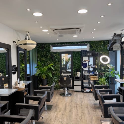 Le carré 92 - Coiffure Clisson - Le carré 92 - Photo Galerie - OneBooking