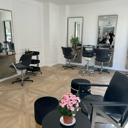 MISSELLA - Coiffure Toulon - MISSELLA - Photo Galerie - OneBooking