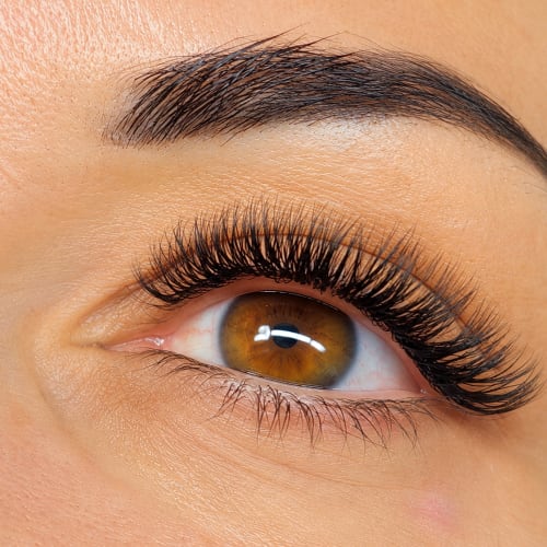 Sandrine M.studio - Sourcils & cils Châteauneuf-sur-Charente - Sandrine M.studio - Photo Galerie - OneBooking