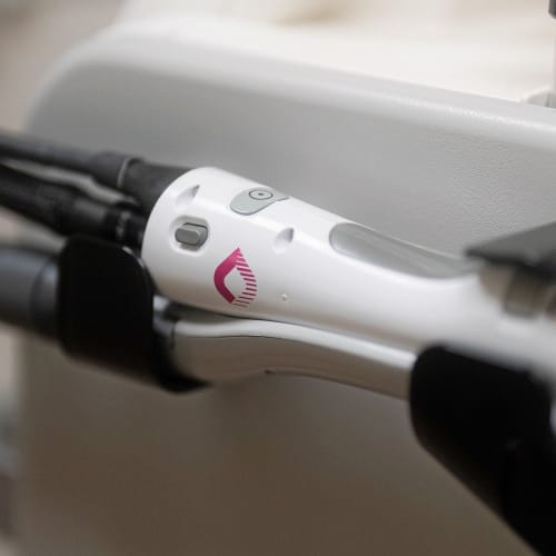 YETY LASER - Barbier Paris - YETY LASER - Photo Galerie - OneBooking