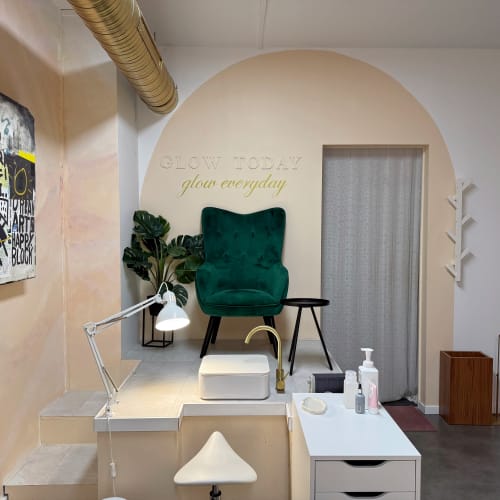 Oh my Glow - Onglerie Amiens - Oh my Glow - Photo Galerie - OneBooking