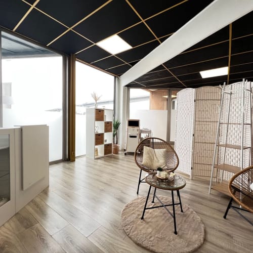 Le Paradis du Soin - Sourcils & cils Martigues - Le Paradis du Soin - Photo Galerie - OneBooking