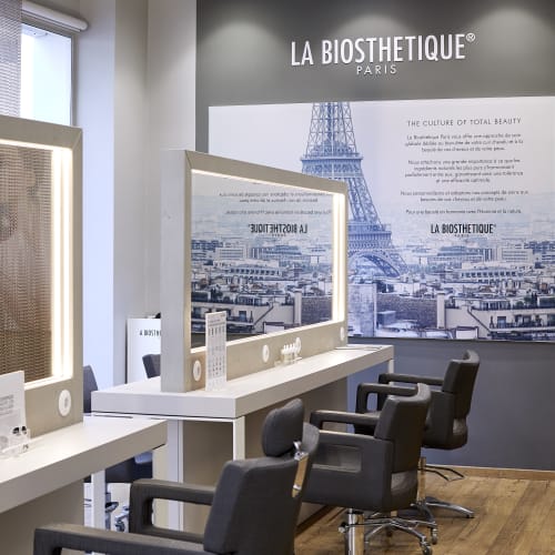 SACKMONNE Coiffure-Beauté - Coiffure Cannes - SACKMONNE Coiffure-Beauté - Photo Galerie - OneBooking