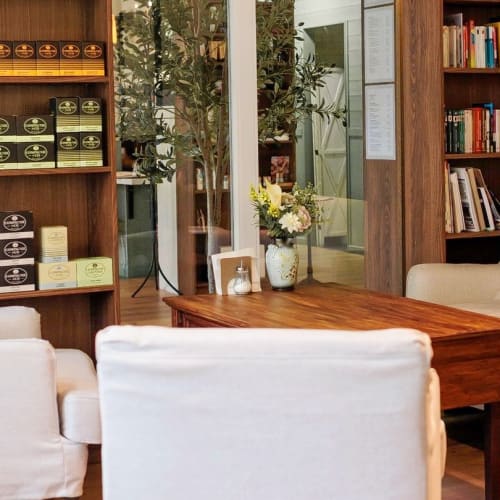 Beauté et Café - Institut de beauté Franconville - Beauté et Café - Photo Galerie - OneBooking