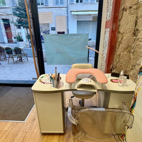 Manon Dallas chez DAVID LOUDER - Onglerie Marseille - Manon Dallas chez DAVID LOUDER - Photo Galerie - OneBooking