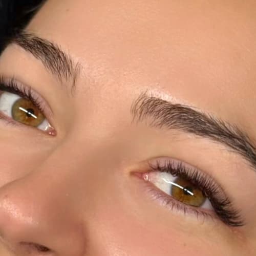 Saudade Beauté - Sourcils & cils Clermont-Ferrand - Saudade Beauté - Photo Galerie - OneBooking