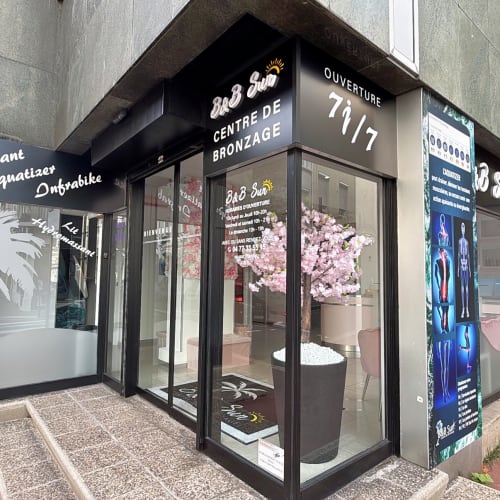 B&B Sun - Centre de bronzage - Institut de beauté Saint-Étienne - B&B Sun - Centre de bronzage - Photo Galerie - OneBooking