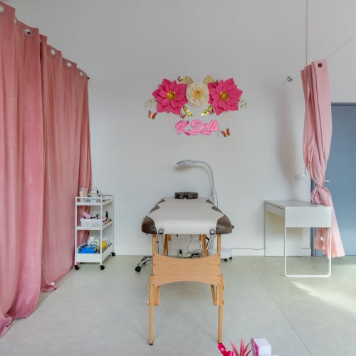 Kdolls Cosmetics - Coiffure Noisy-le-Grand - Kdolls Cosmetics - Photo Galerie - OneBooking