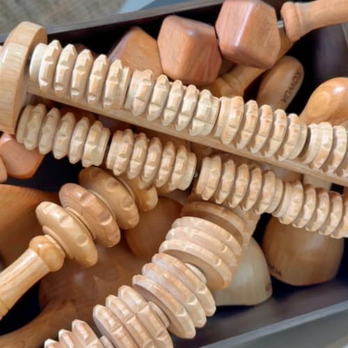 Tsh body et extension de cil et ongles - Onglerie Brest - Tsh body et extension de cil et ongles - Photo Galerie - OneBooking