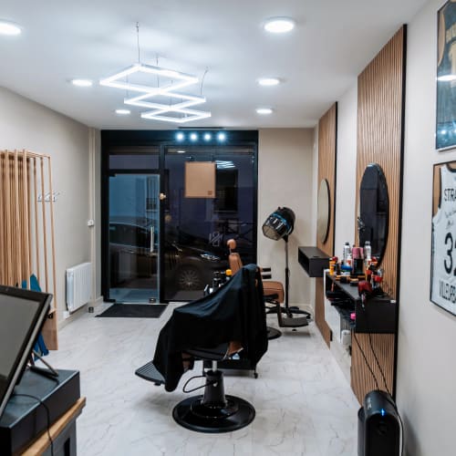 NB HAIR DESIGNERS - Coiffure Villeurbanne - NB HAIR DESIGNERS - Photo Galerie - OneBooking