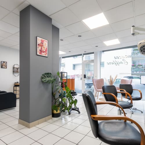 Nuances Coiffure - Coiffure Joué-lès-Tours - Nuances Coiffure - Photo Galerie - OneBooking