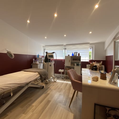 Institut Sandra B - Esthétique Mougins - Institut Sandra B - Photo Galerie - OneBooking