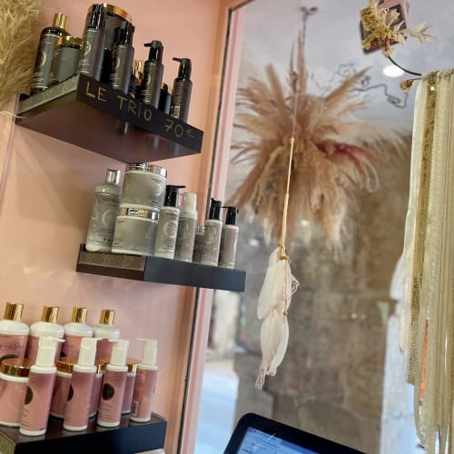 O miroir - Coiffure La Rochelle - O miroir - Photo Galerie - OneBooking