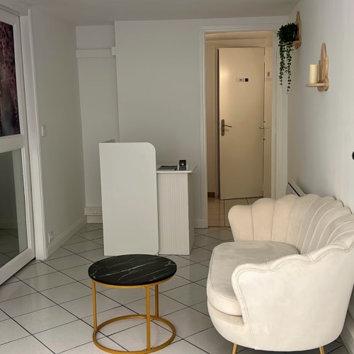 Naidelys Head spa & Massages - Coiffure Valbonne - Naidelys Head spa & Massages - Photo Galerie - OneBooking