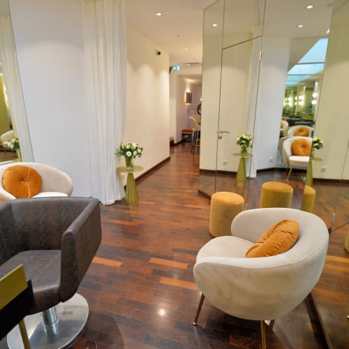 Thierry Antoine - Coiffure Esthétique - Soin visage Nice - Thierry Antoine - Coiffure Esthétique - Photo Galerie - OneBooking
