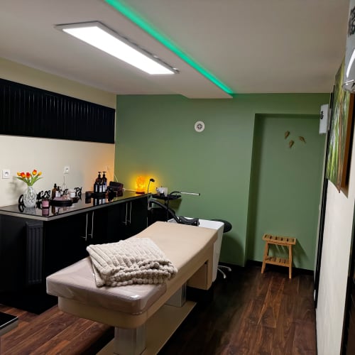 O 2 Visages - Coiffure Saint-Avold - O 2 Visages - Photo Galerie - OneBooking