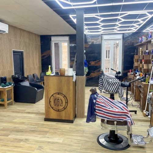 Barber Shop Coiffeur - Coiffure Sisteron - Barber Shop Coiffeur - Photo Galerie - OneBooking