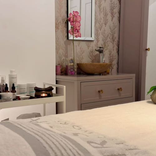 Beauty Relaxant Carnot - Onglerie Boulogne-Billancourt - Beauty Relaxant Carnot - Photo Galerie - OneBooking