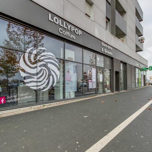 Lollypop coiffure Haut-Saint-Aubin - Coiffure Angers - Lollypop coiffure Haut-Saint-Aubin - Photo Galerie - OneBooking